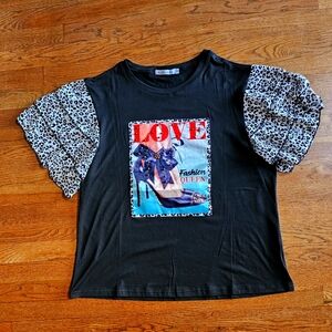 NWOT KoKo Ailis Womens Ruffle Sleeve Graphic Tee